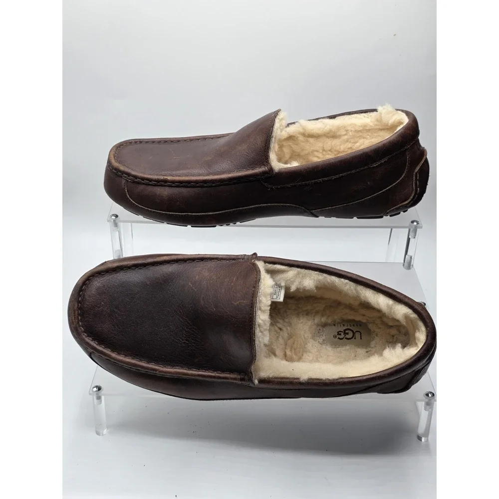 UGG Mens Ascot Slipper Tan Leather Size 11 M Color Brown
